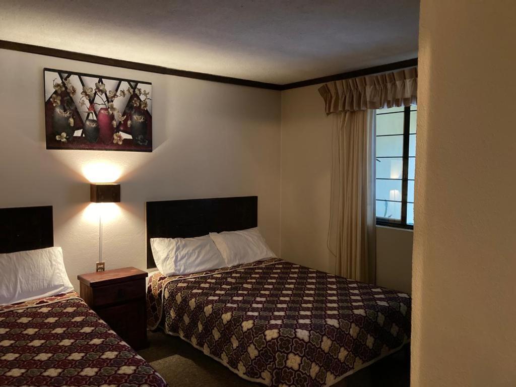 Hotel Santa Fe Чигнауапан Екстериор снимка